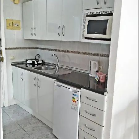 Studio Benalbeach Apartment *