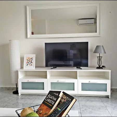 Studio Benalbeach Apartment *