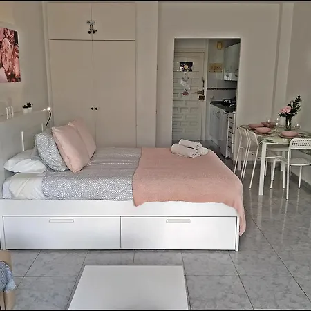 Studio Benalbeach *