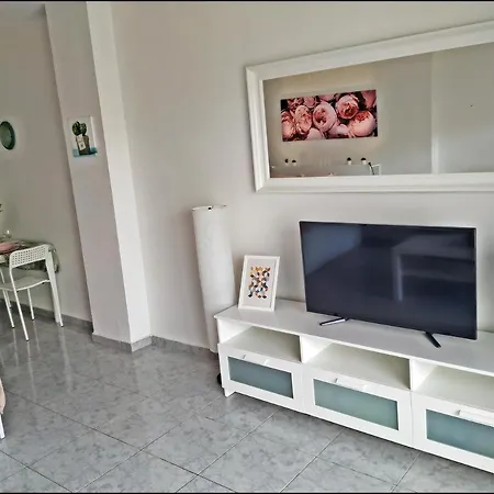 Studio Benalbeach Apartment *