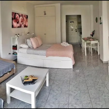 Appartement Studio Benalbeach